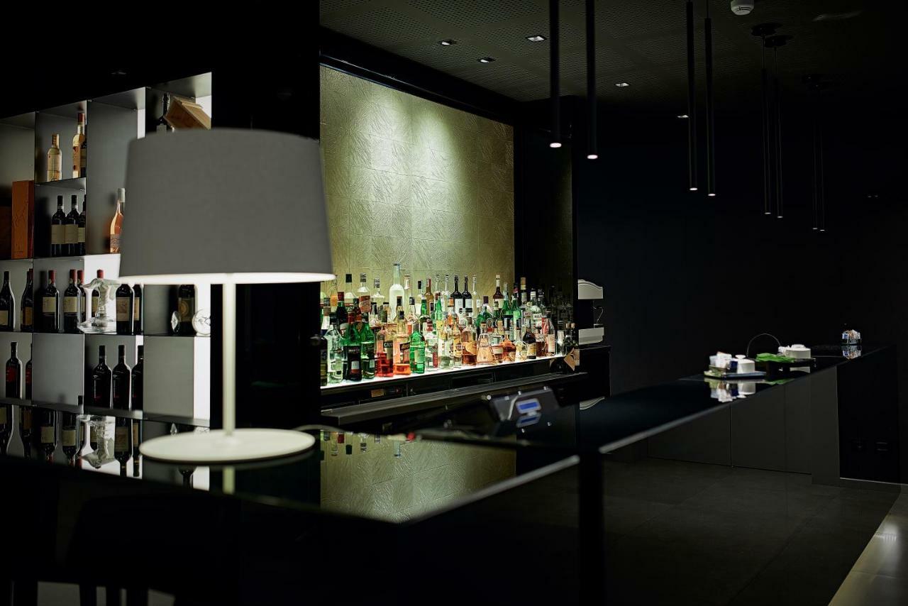 Link124 Hotel Parma Eksteriør billede