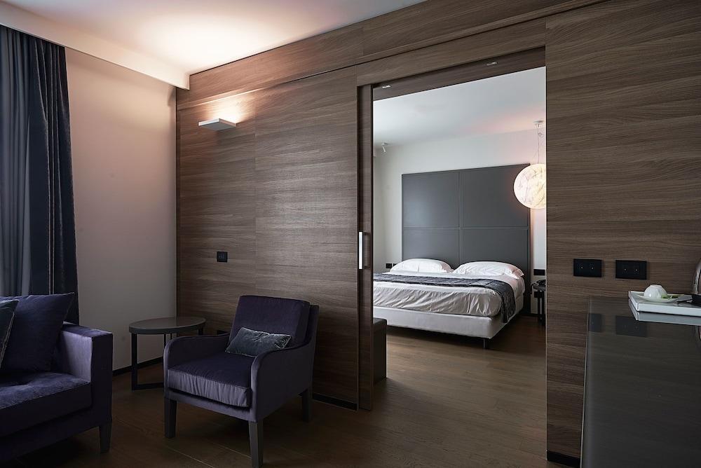 Link124 Hotel Parma Eksteriør billede